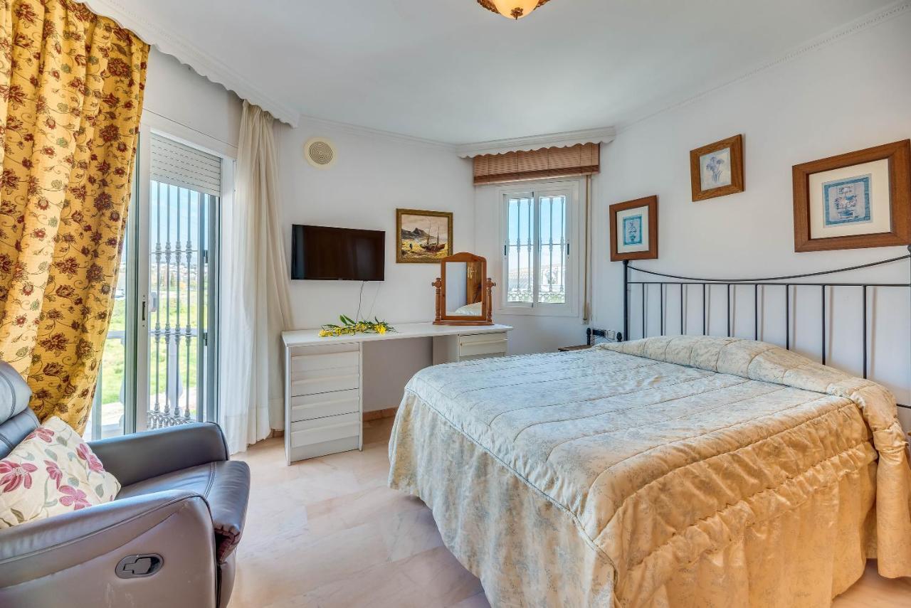 מארבלה Villa Angeles מראה חיצוני תמונה