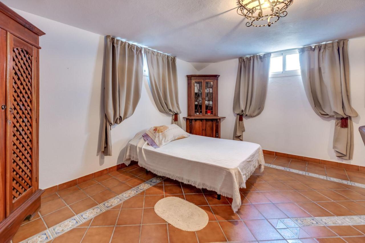 מארבלה Villa Angeles מראה חיצוני תמונה