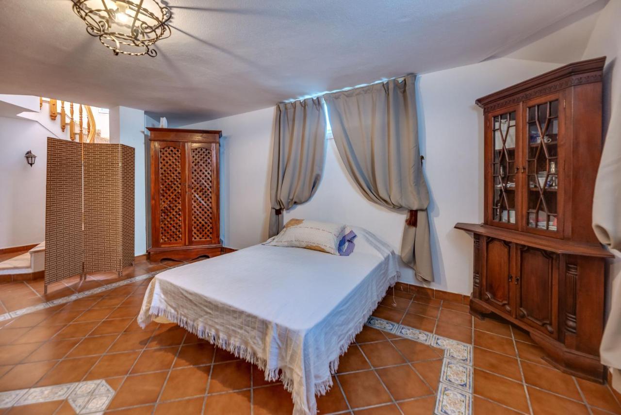 מארבלה Villa Angeles מראה חיצוני תמונה