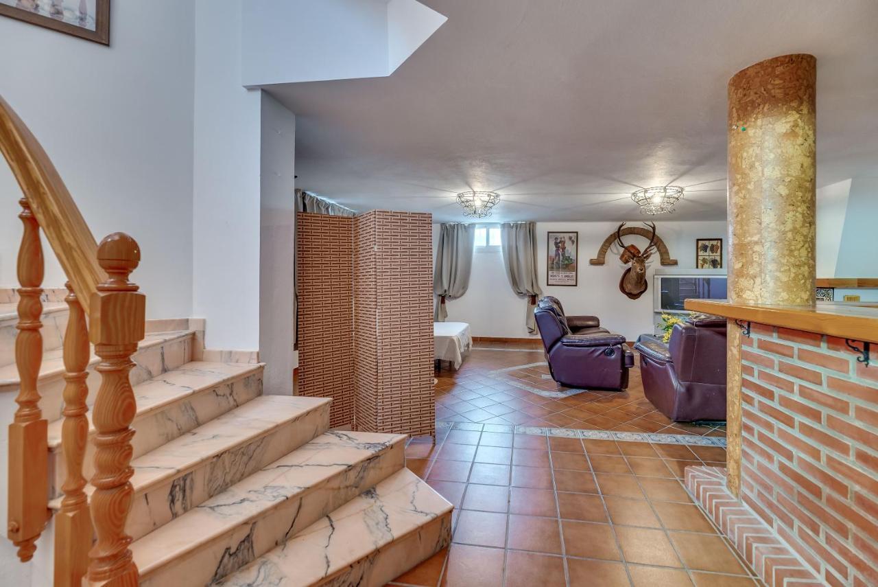 מארבלה Villa Angeles מראה חיצוני תמונה