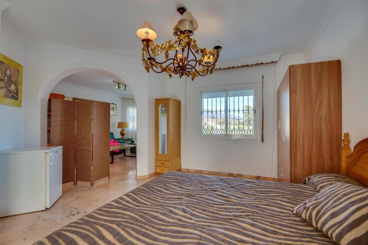 מארבלה Villa Angeles מראה חיצוני תמונה